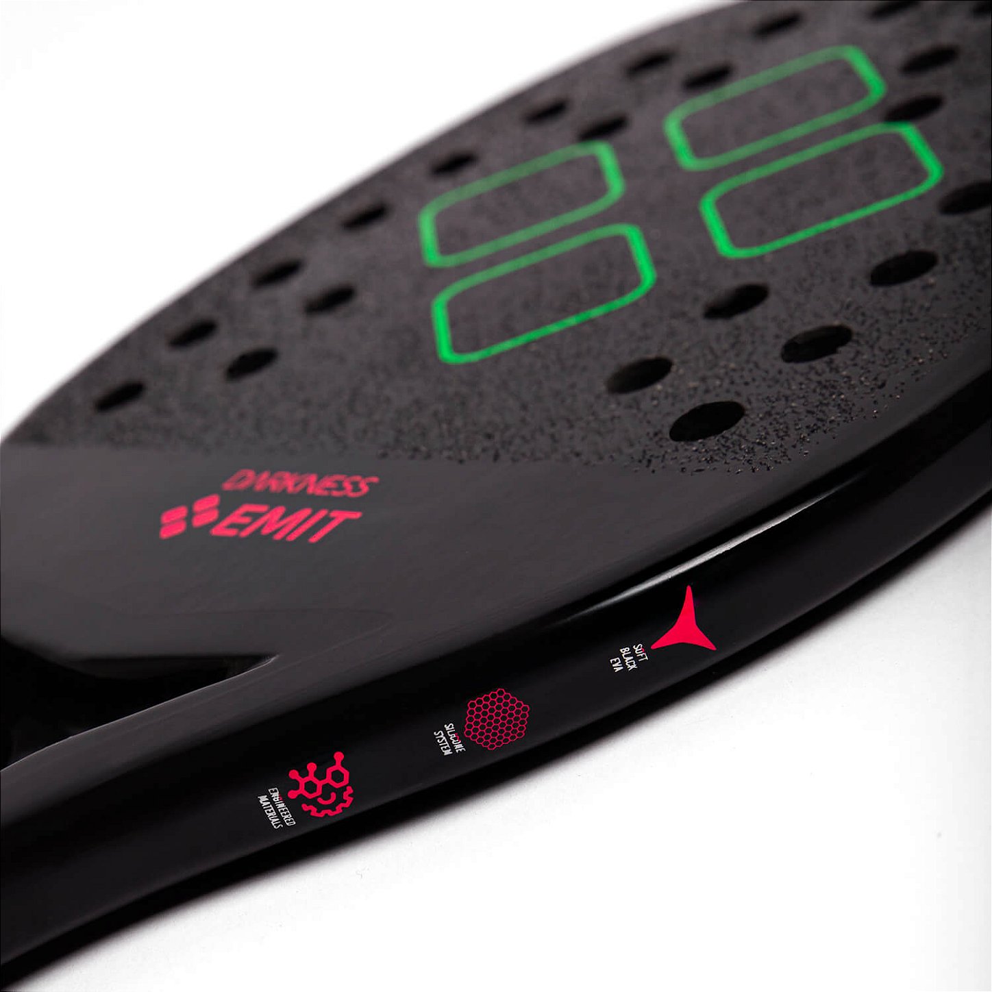 Raquete Beach Tennis Darkness (CARBONO 12K) | EMIT