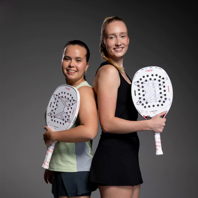 Raquete de Beach Tennis NOVA87 - by Anastasiia Semenova/Elizaveta Kudinova 2026 | NOX