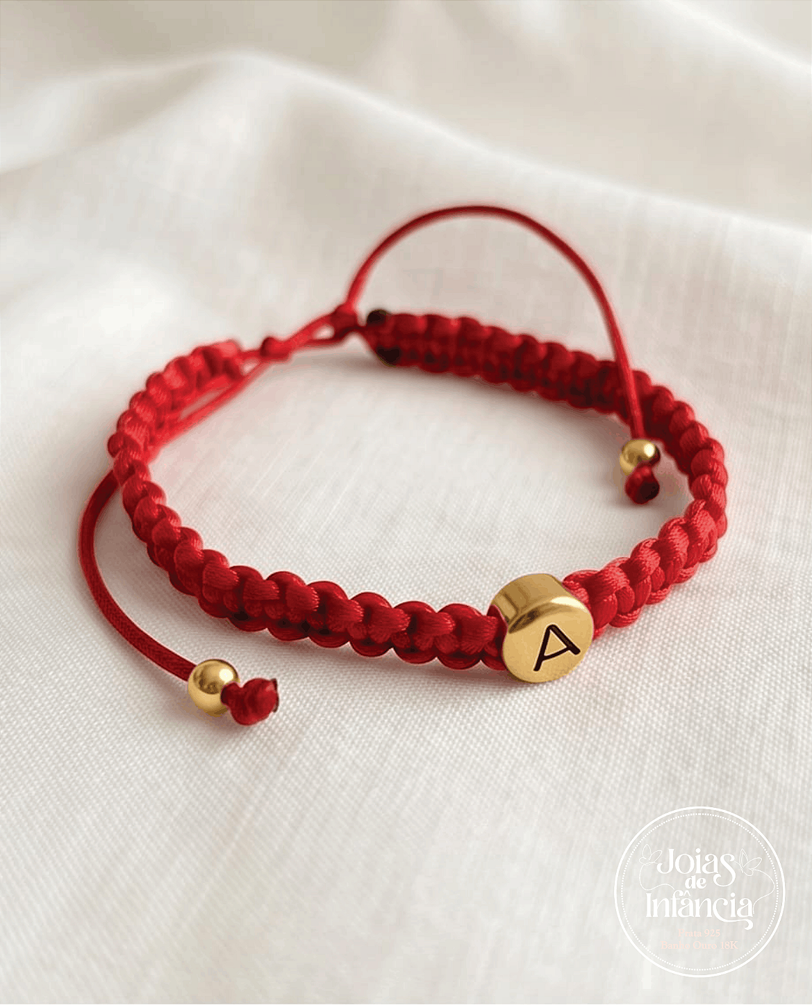 Pulseira Macramê 1mm com Letra Ouro 18k