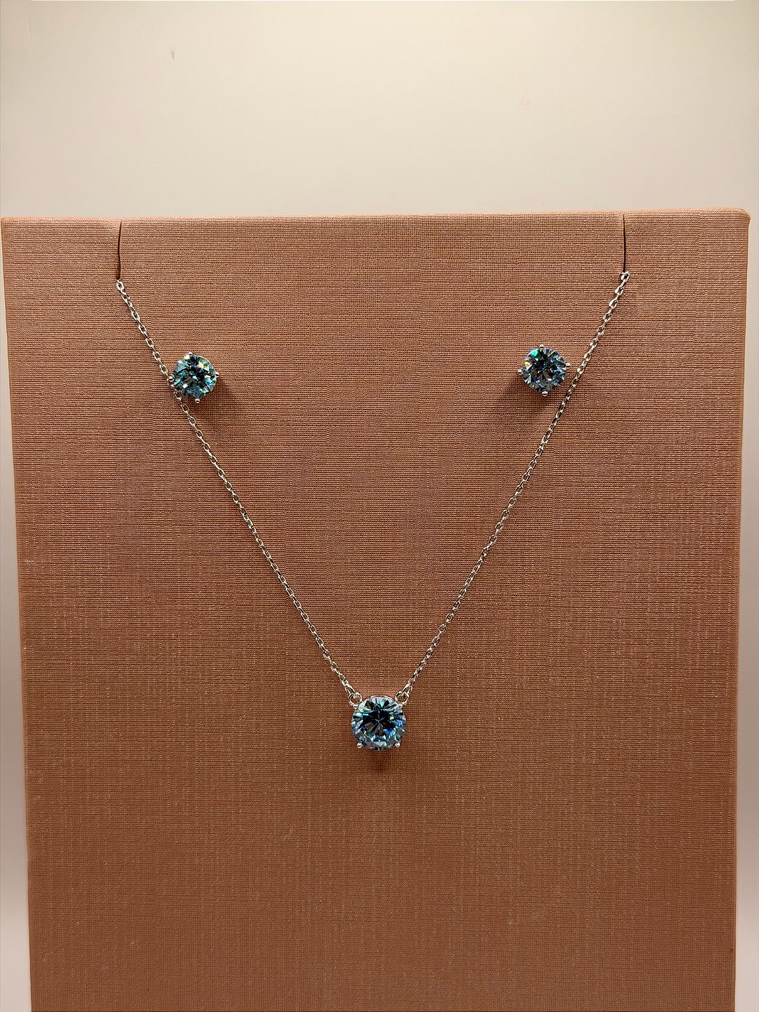 Conjunto Ponto de Luz Zircônia Azul Topázio Banho de Ródio Branco