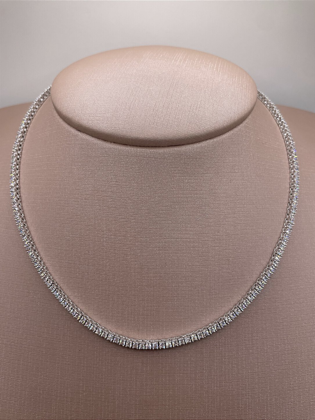 Riviera 4 Garras com Zircônia Banho de Ródio Branco 2mm - Cristal