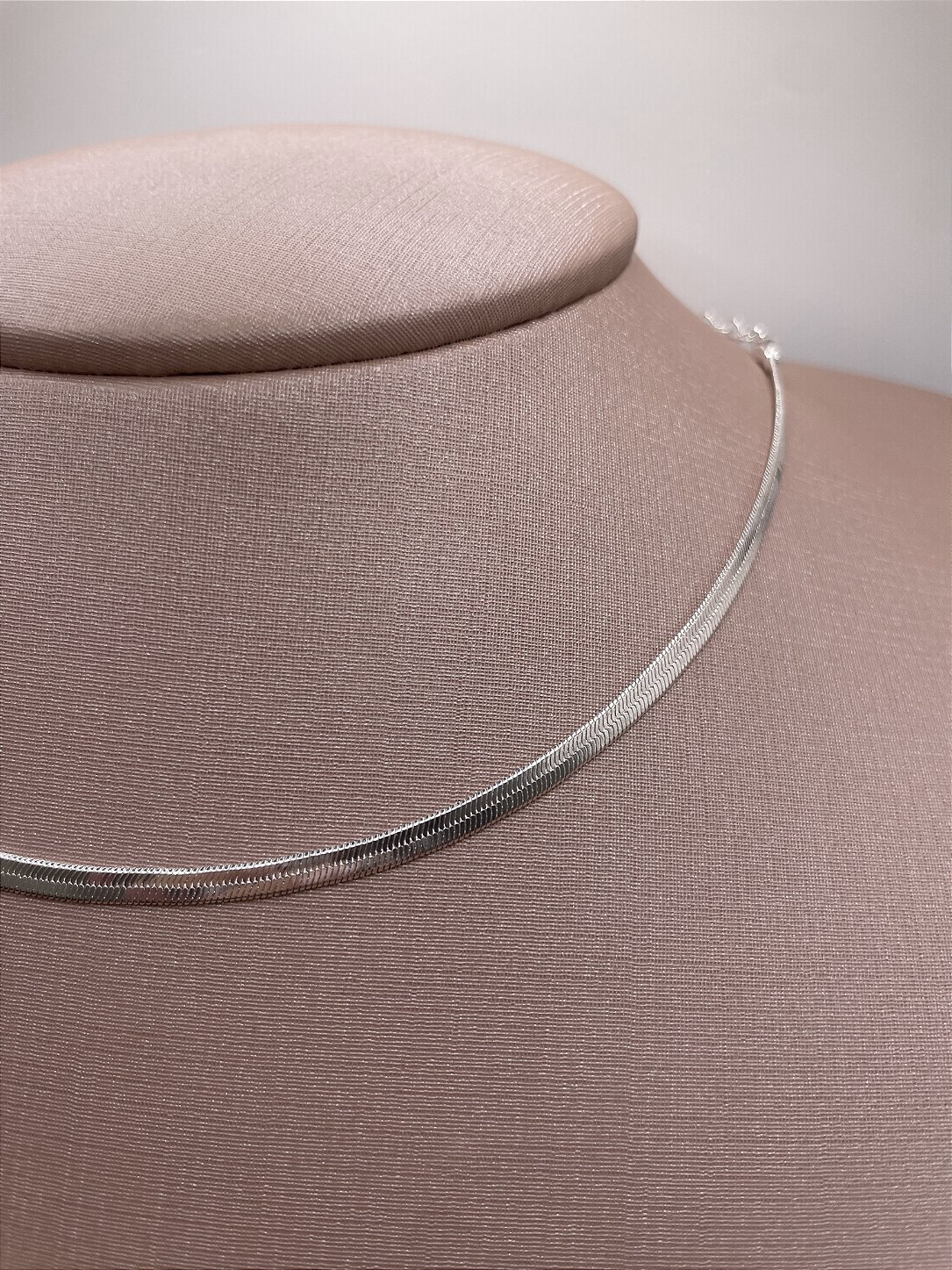 Colar Choker Fita Banho de Prata
