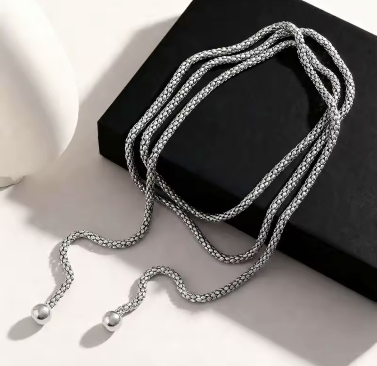 Colar Amarração Fluid Lariat
