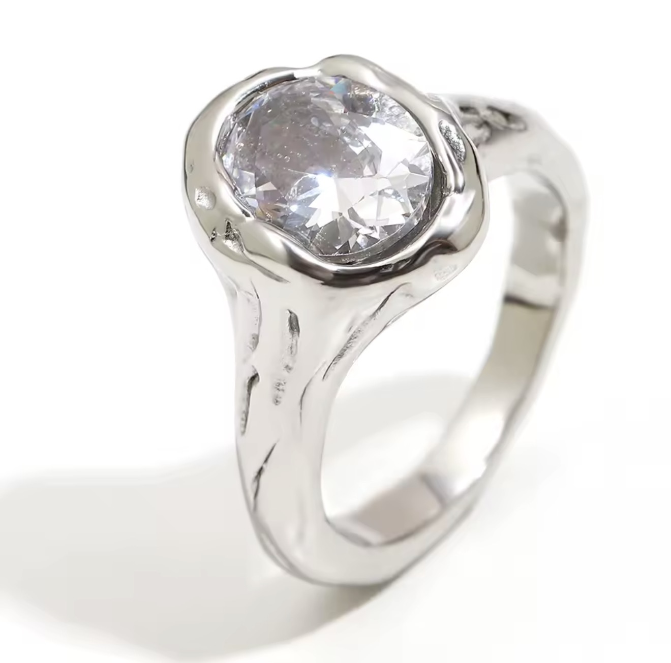 Anel Escultural Liquid Gem