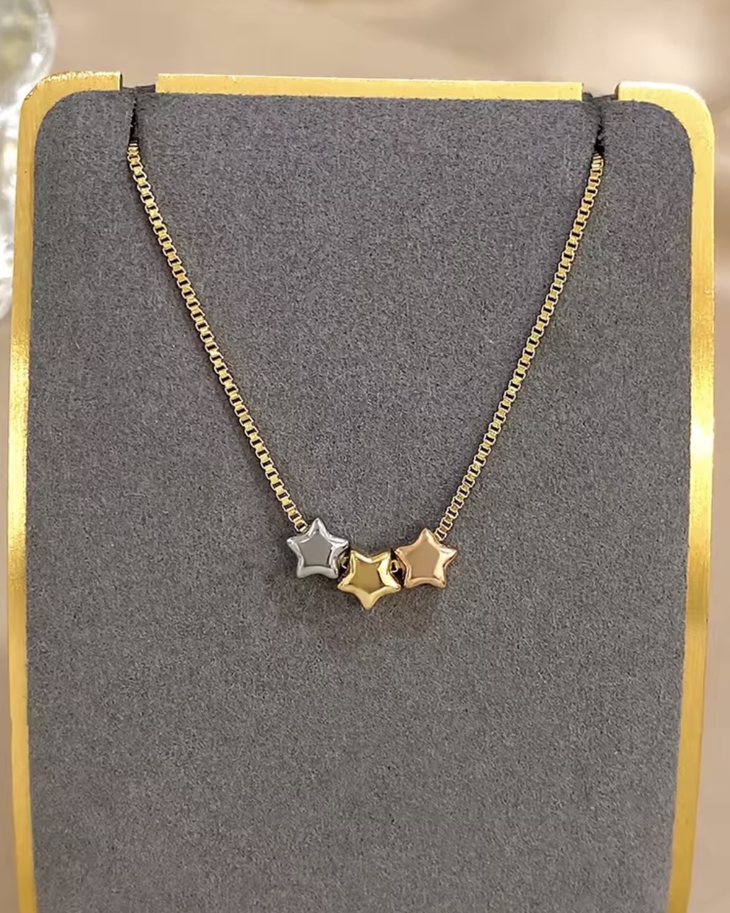 Colar Trio de Estrelas