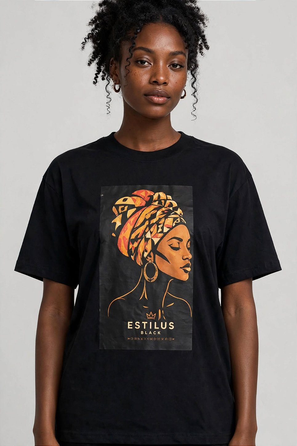 T-shirt Preta Estampa Mulher Negra de Turbante - Estilus Black