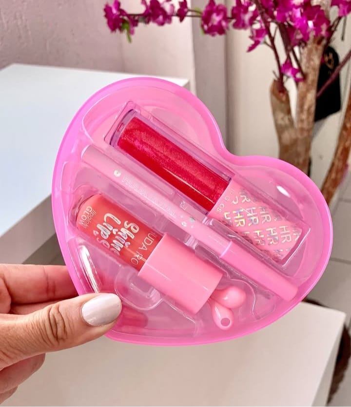 Kit Labial Completo Huda Royal Beauty – Estojo Coração Rosa