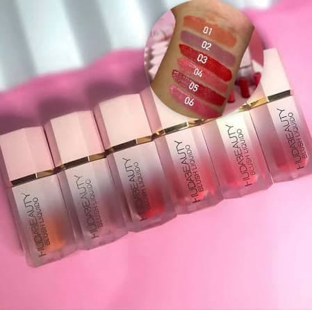 Blush Líquido Hudabeauty (Alta Pigmentação e Efeito Natural)