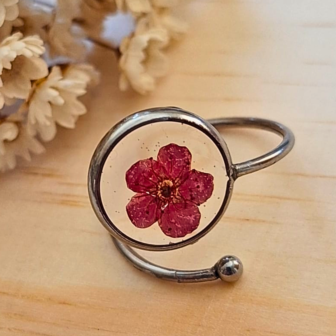 Anel ajustável - Mini Narciso Vermelho