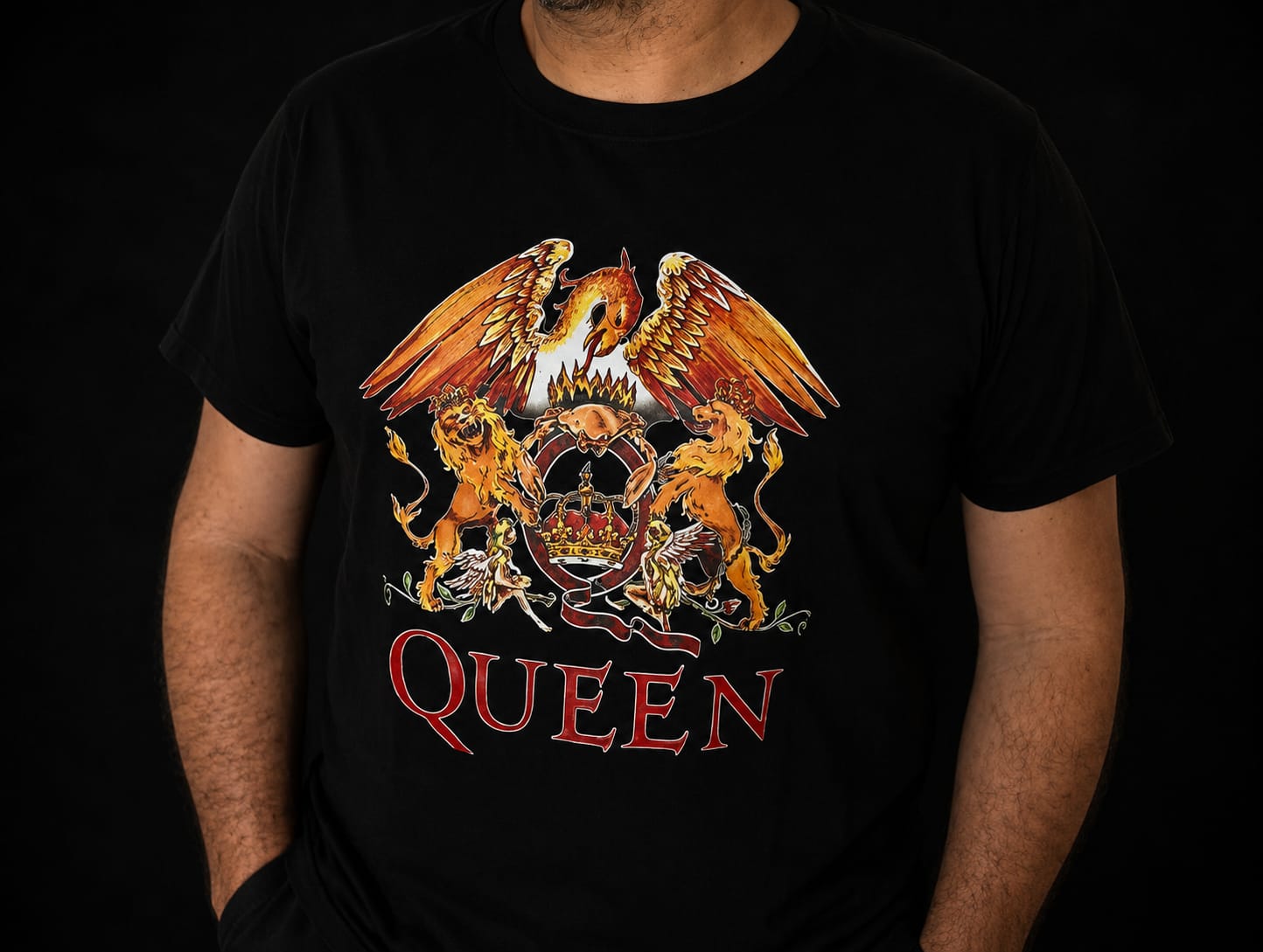 Camiseta Queen - Classic Crest