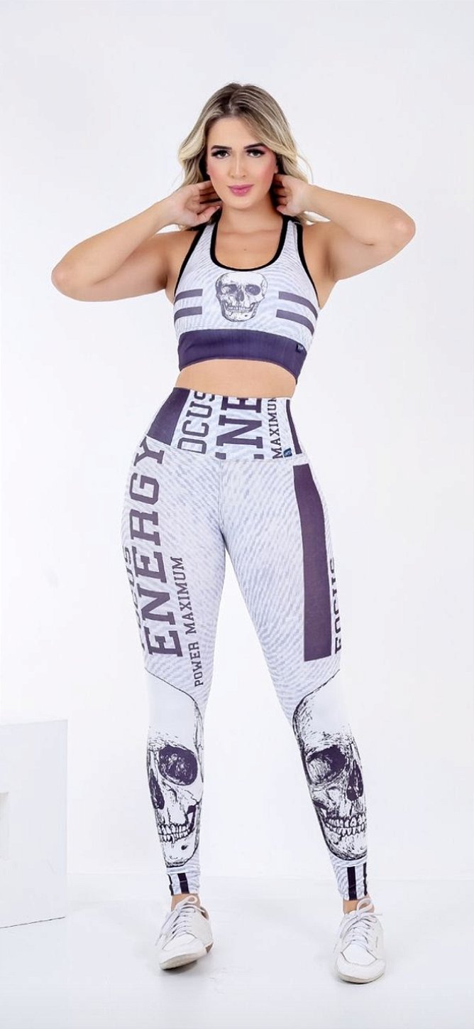 Conjunto Fitness feminino modelo Caveira