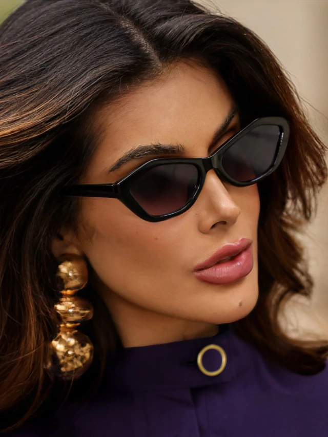 Óculos de sol Melina Borboleta preto degradê - acetato