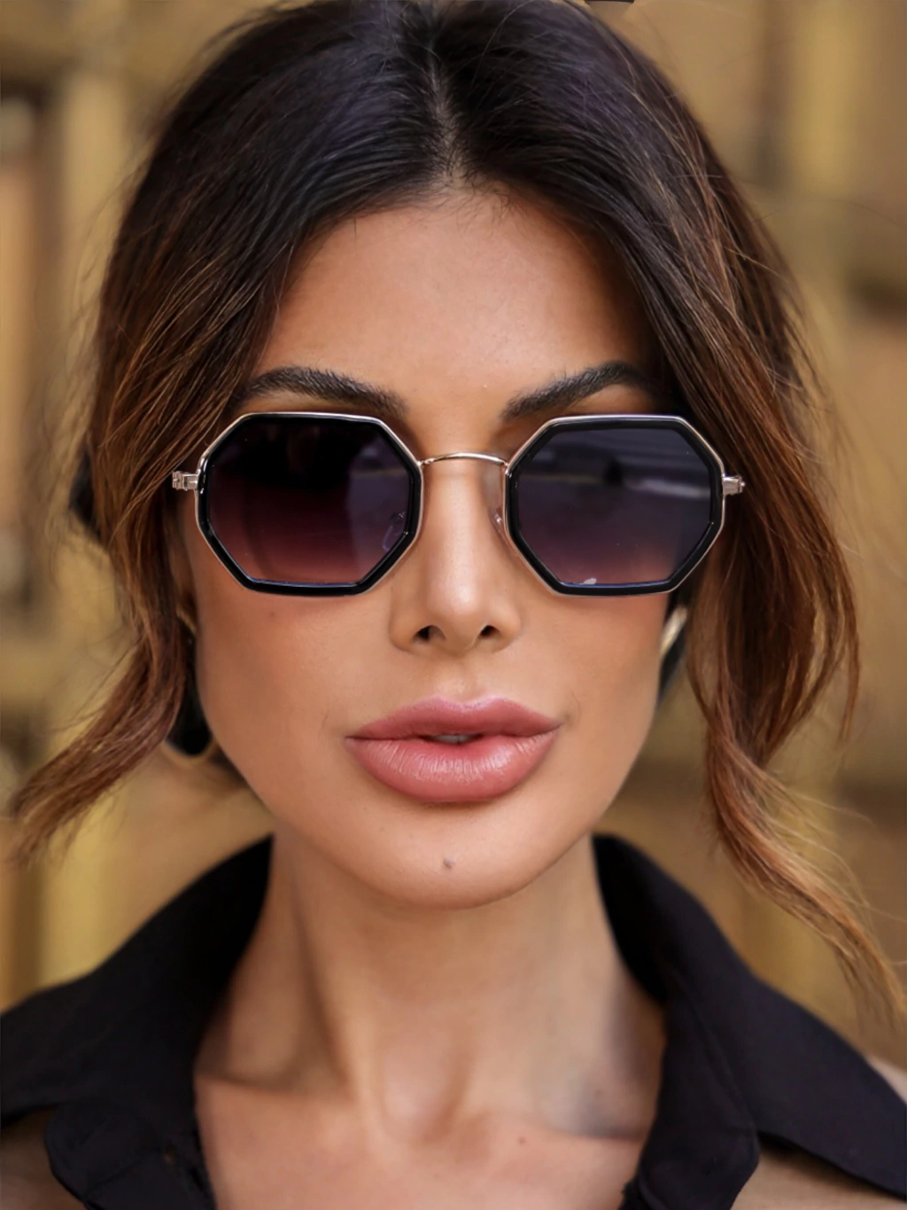 Óculos de sol Influencer octogonal preto degradê com dourado