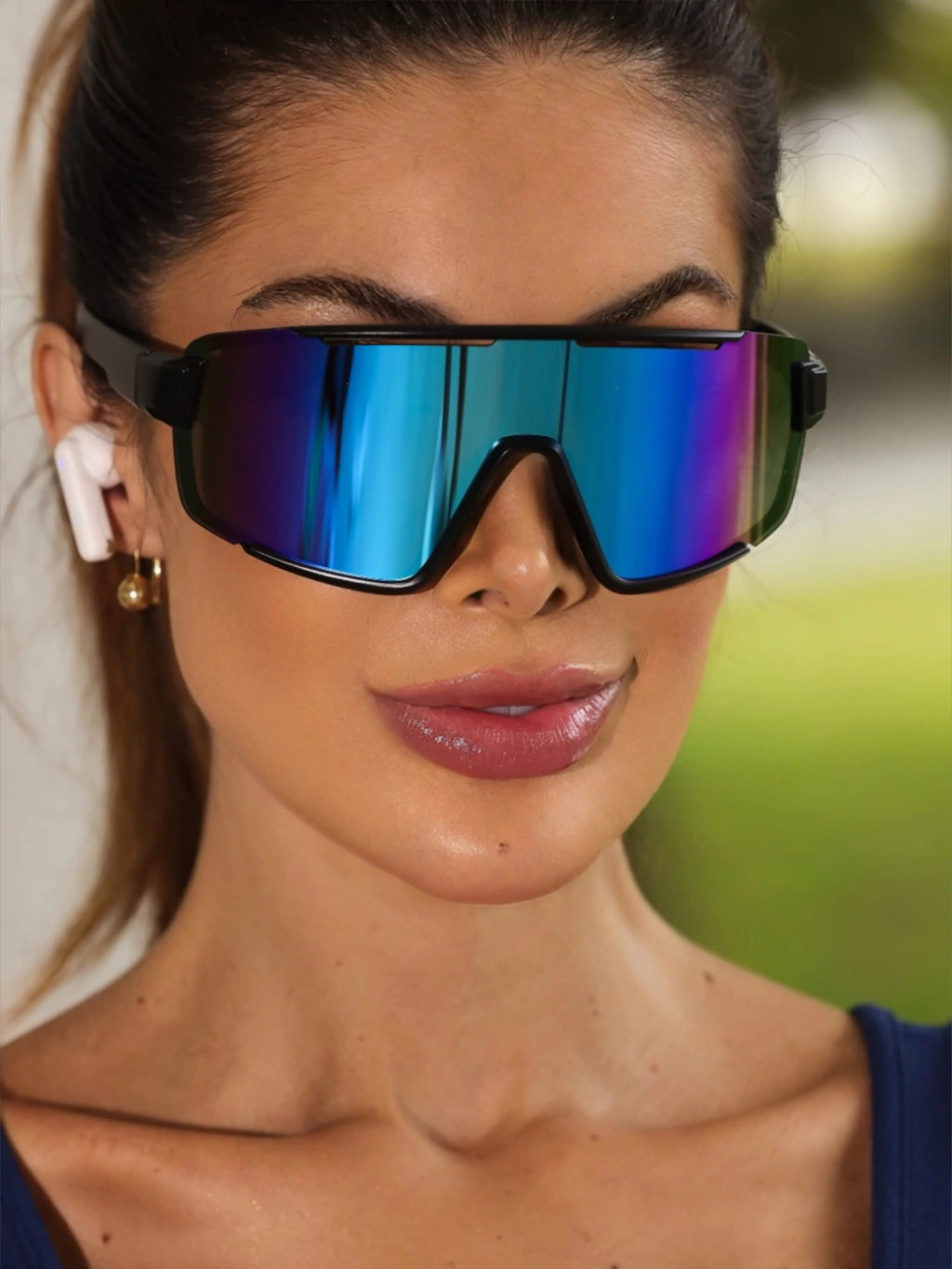 Óculos de sol Esportivo Vertice azul com roxo espelhado no preto