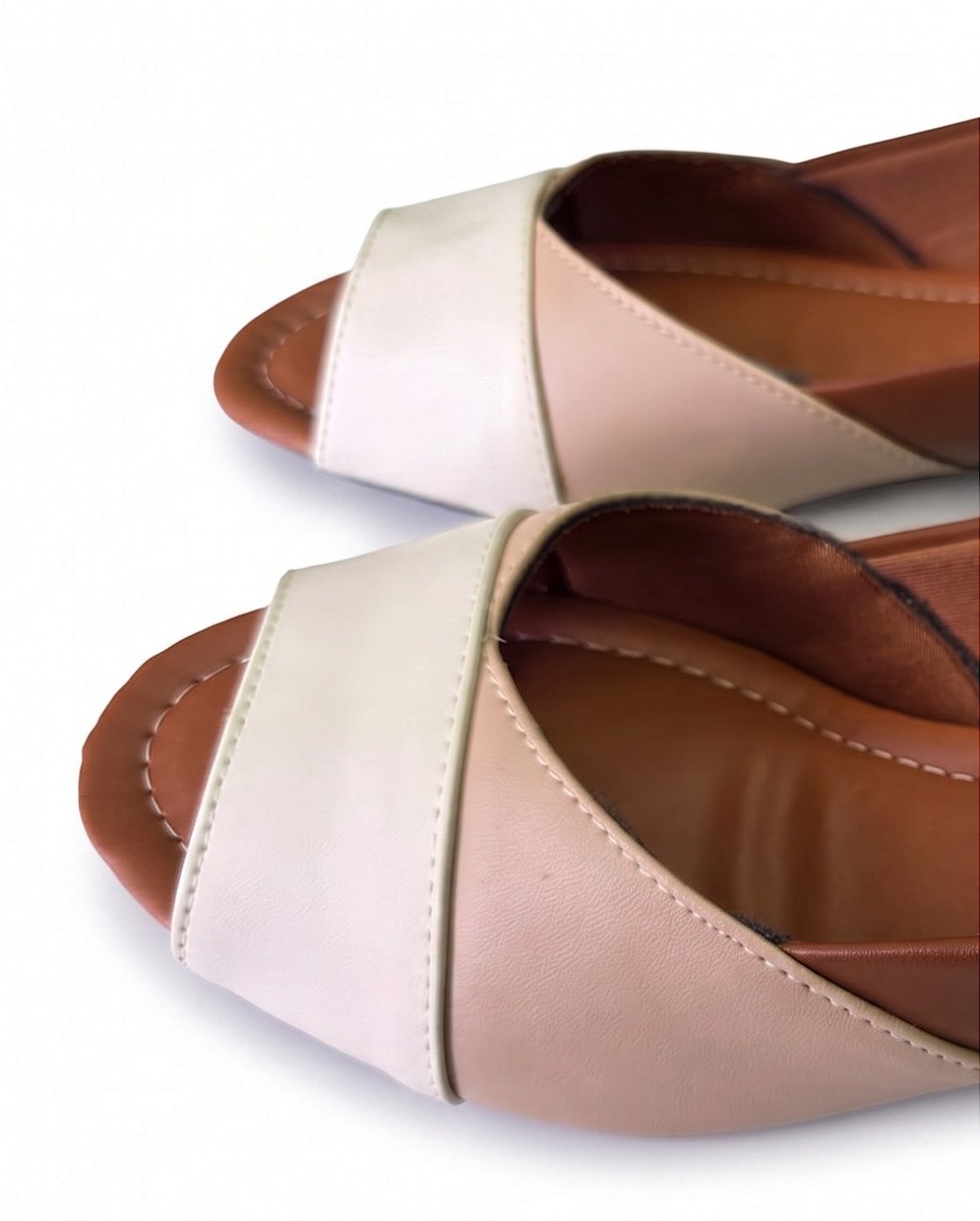 Sapatilha Peep Toe Tricolor Palmilha Macia Confortável Dia a Dia e Trabalho