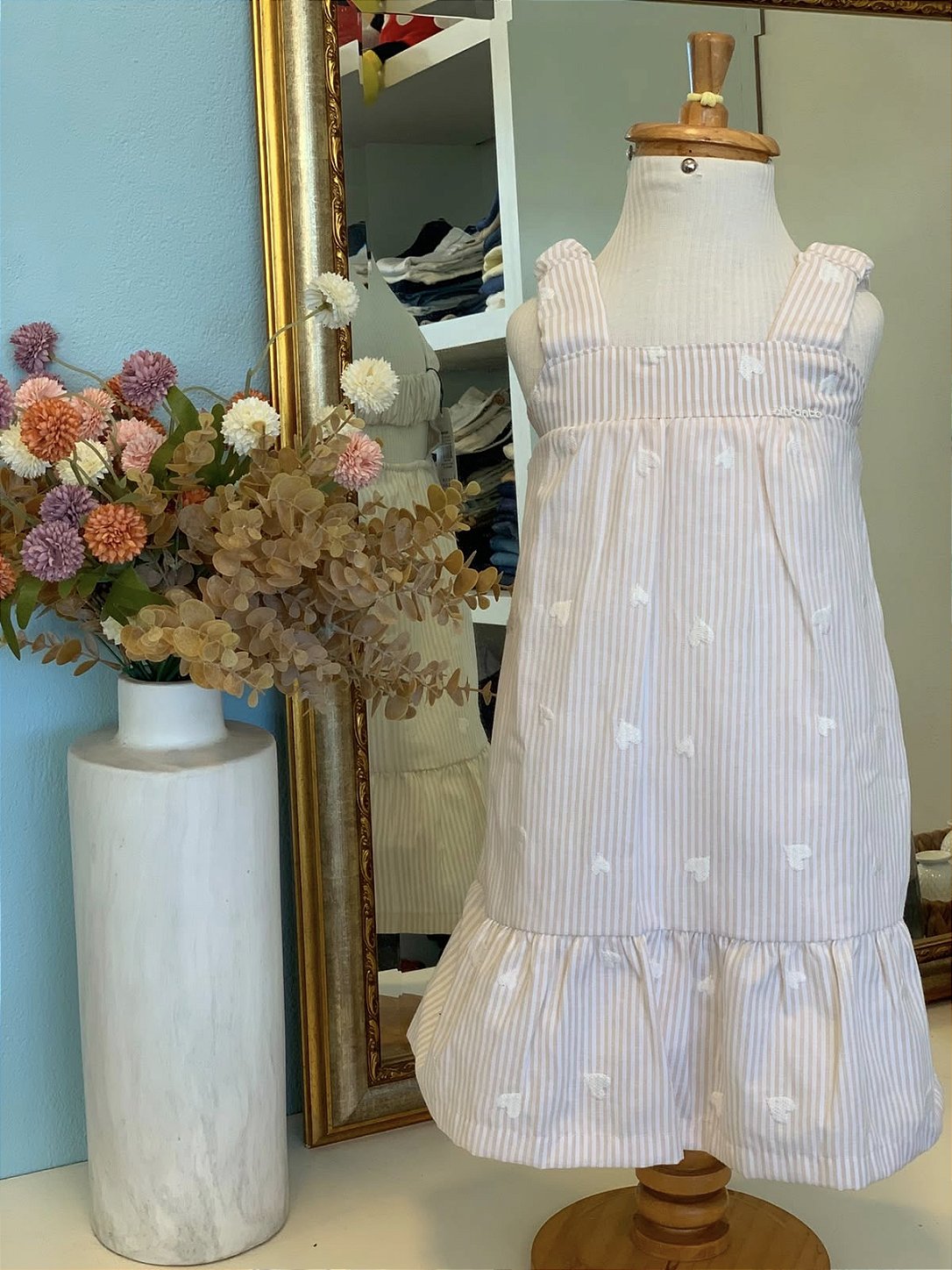 Vestido Listrado Bordado Bege Infanti