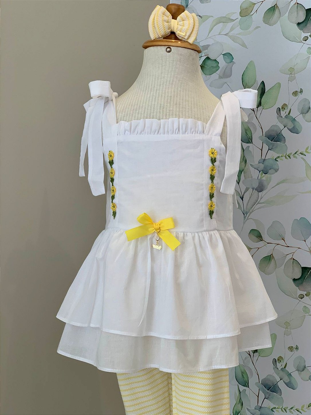Conjunto Floral Amarelo Roana