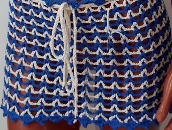 Saia de Crochê Saída de Praia Azul e Cru M