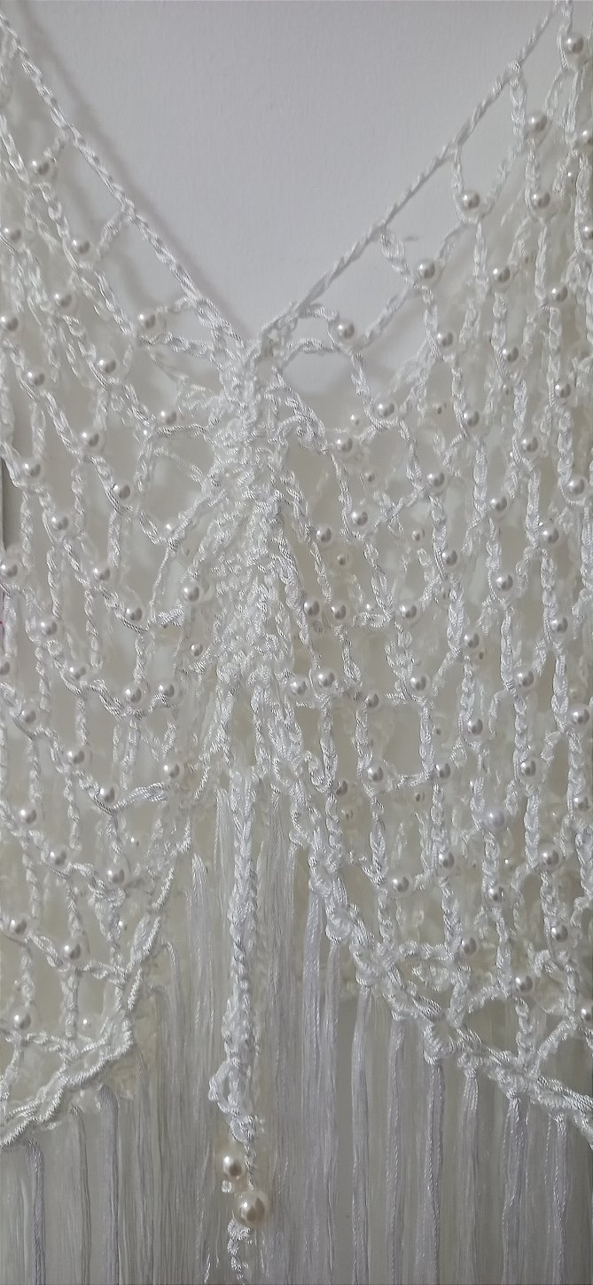 Blusinha de crochê com pérolas M off-white