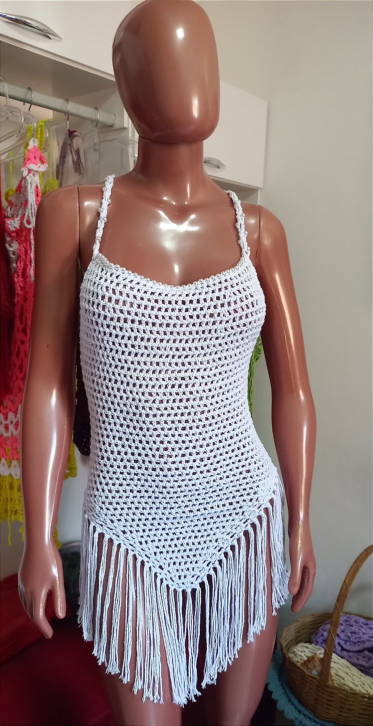 Vestido de Crochê Branco Com Perola e franjas Frente Única M