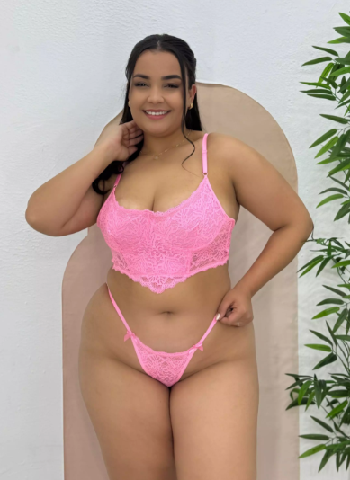 Conjunto Lingerie Sensual Rendado Cintia Plus Size