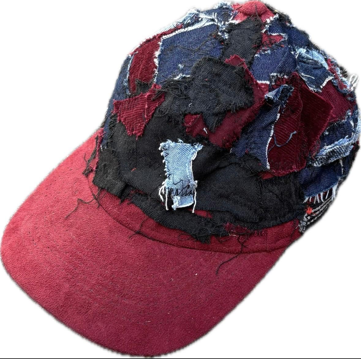 Boné Retalhos Vermelho, Azul Escuro, Azul Claro, Preto Jeans