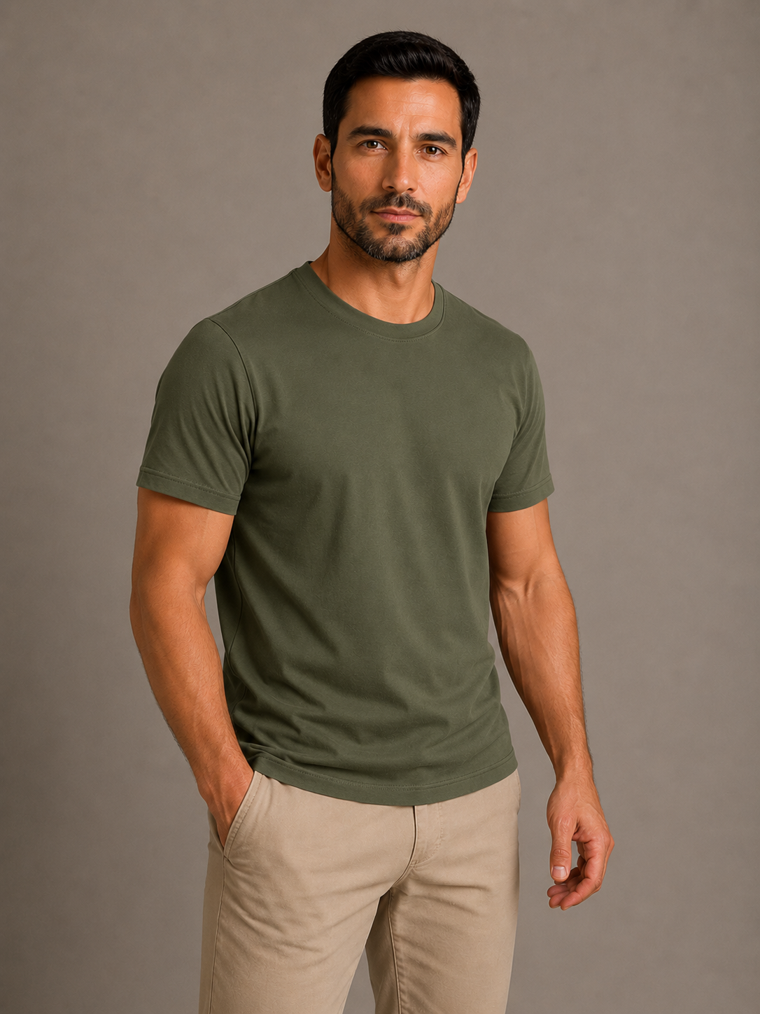 Camiseta Verde Militar de Algodão Egípcio