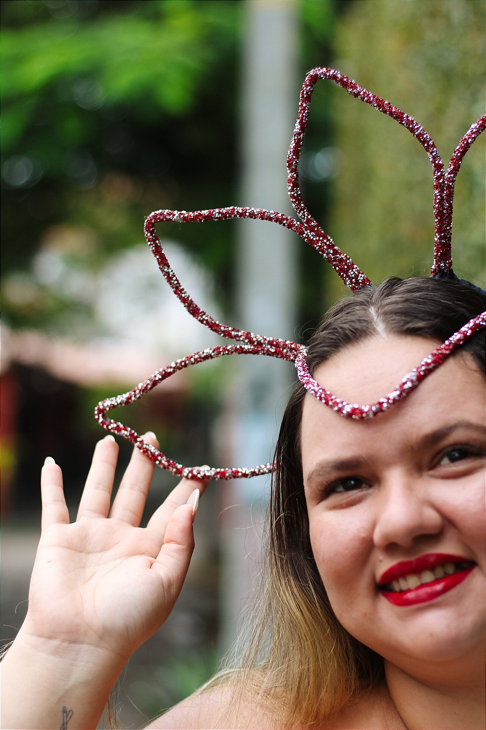 Adereço de Cabeça para Carnaval Flor de Fogo – Vermelho