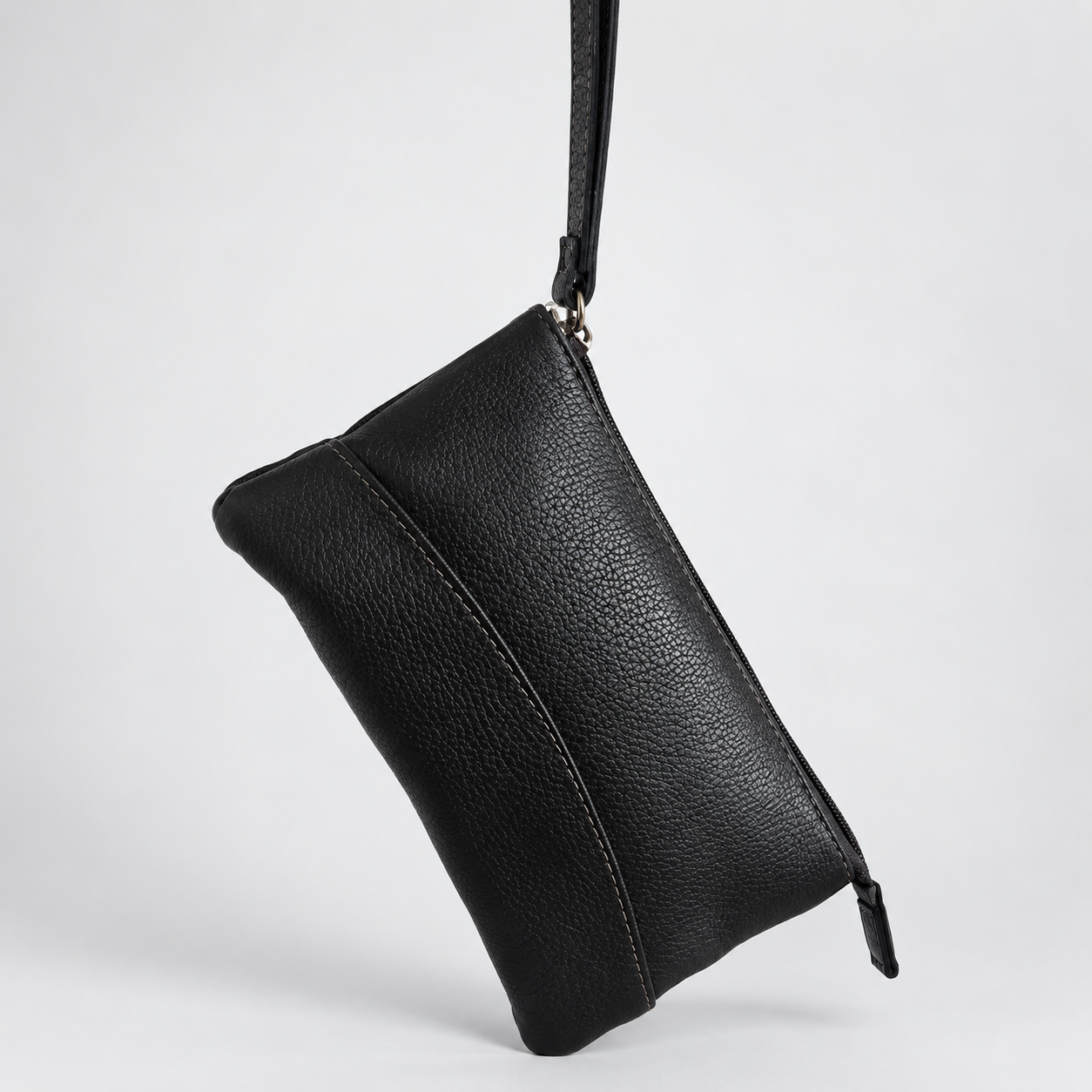 Bolsa de Mão Clutch em Couro Legítimo