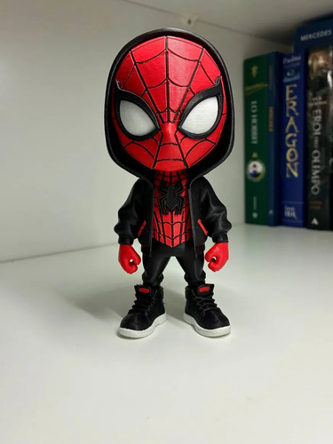 Boneco Homem-aranha Urbano Com Capuz 3d