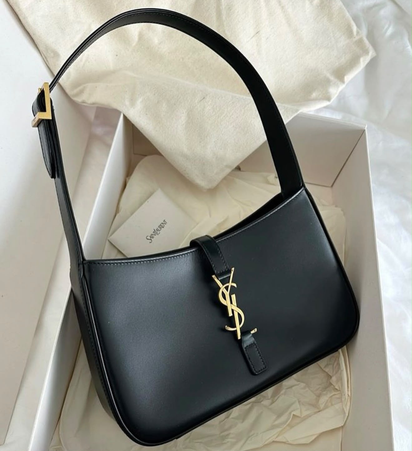 Bolsa Yves Laurent