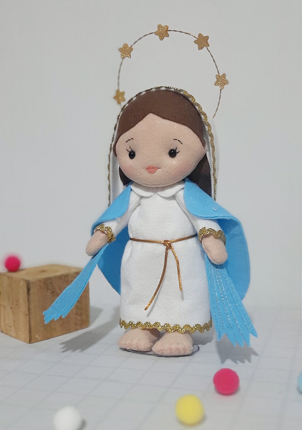 Boneca de Feltro Religiosa Nossa Senhora das Graças