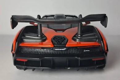 Miniatura Mclaren Senna Laranja 18 cm