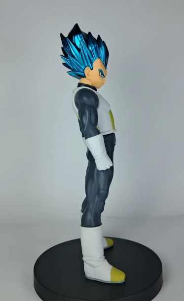 Figure Vegeta Blue Dragon Ball Super Bandai