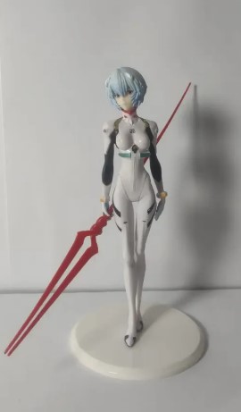 Figure Rei Ayanami com Lança Longinus Neon Genesis Evangelion