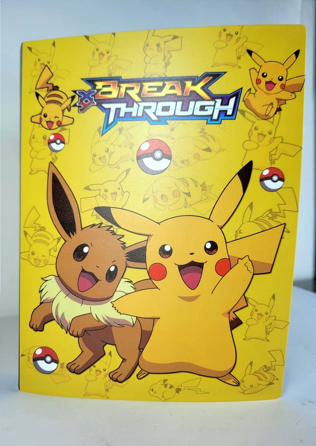 TCG Álbum Pokémon Pikachu e Eevee