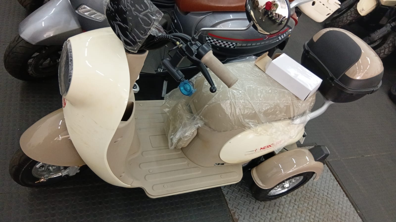 TRICICLO MERCURY XHT 800W