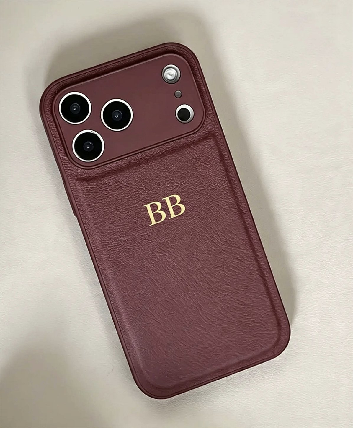 Capa iPhone 17 Pro Max Couro Marrom JB Signature
