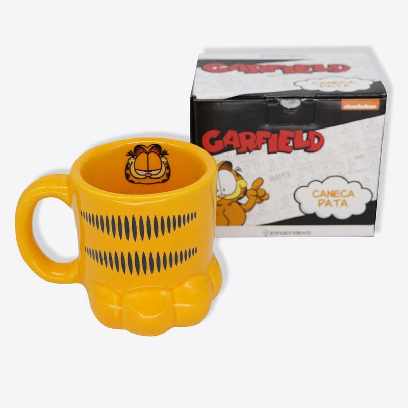 CANECA FORMATO 3D 350ML PATA GARFIELD