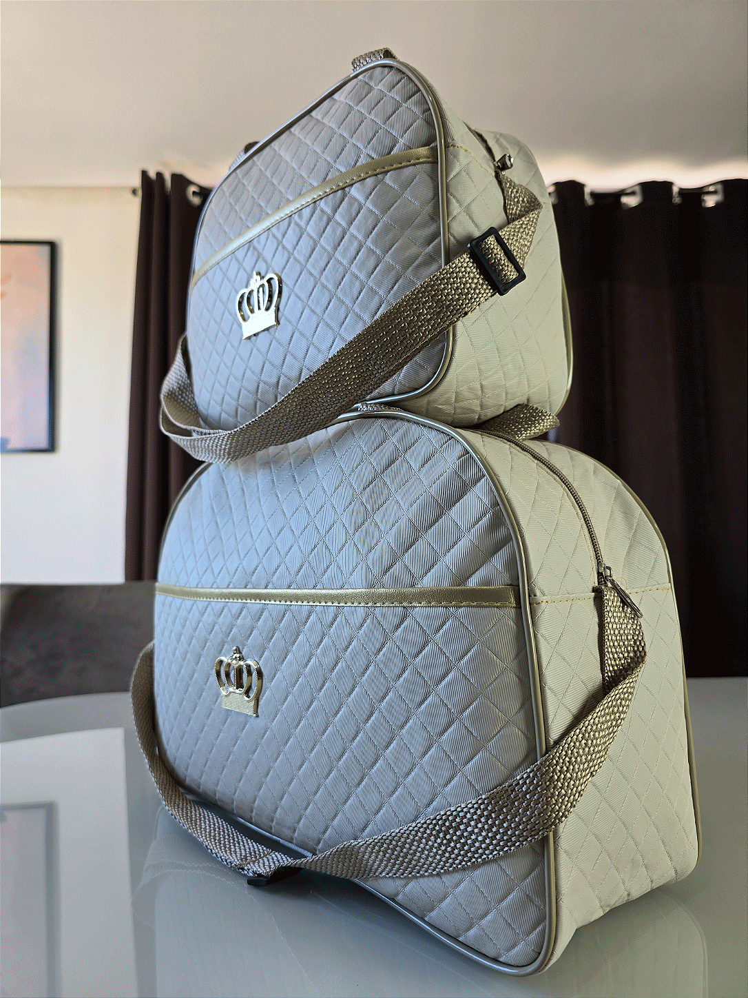 Kit Mala Bolsa Maternidade 3 Peças – Mala Grande, Mala Média e Mochila Bege