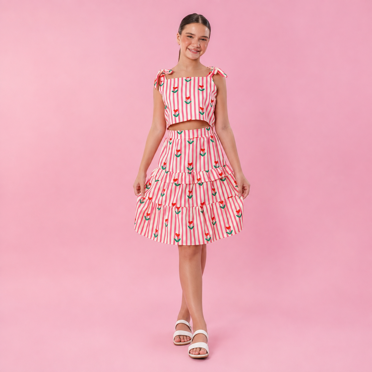 Conjunto Infantil Menina Cropped e Saia Listrada Rosa com Tulipas e Babados