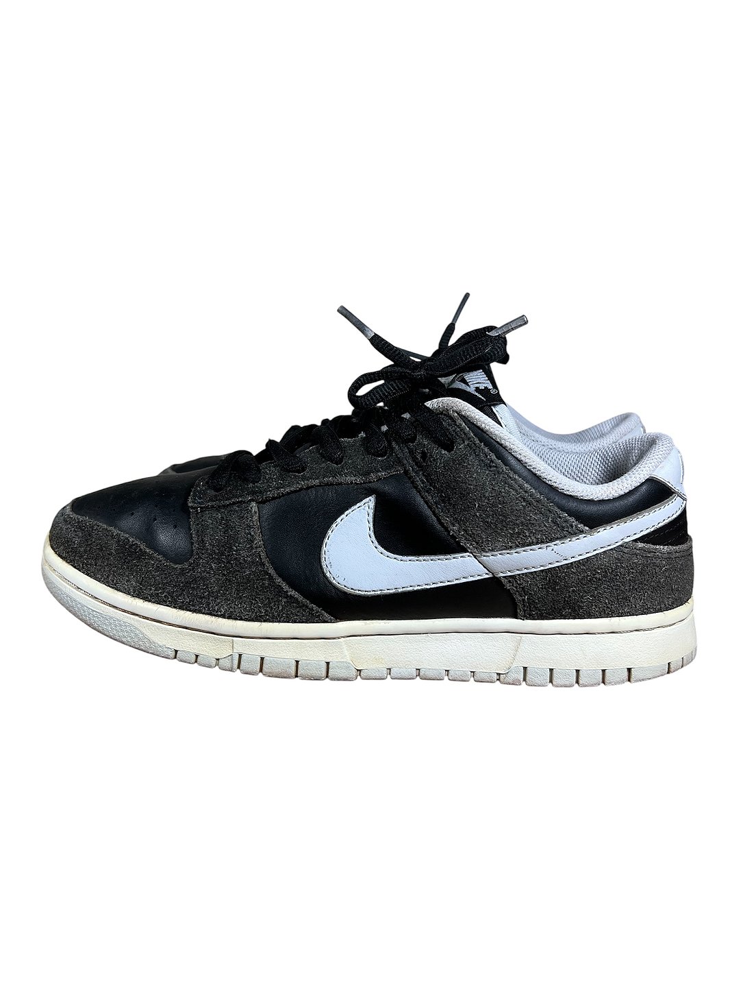 Tenis nike cinza nao acompanha box NUMERO 8.5
