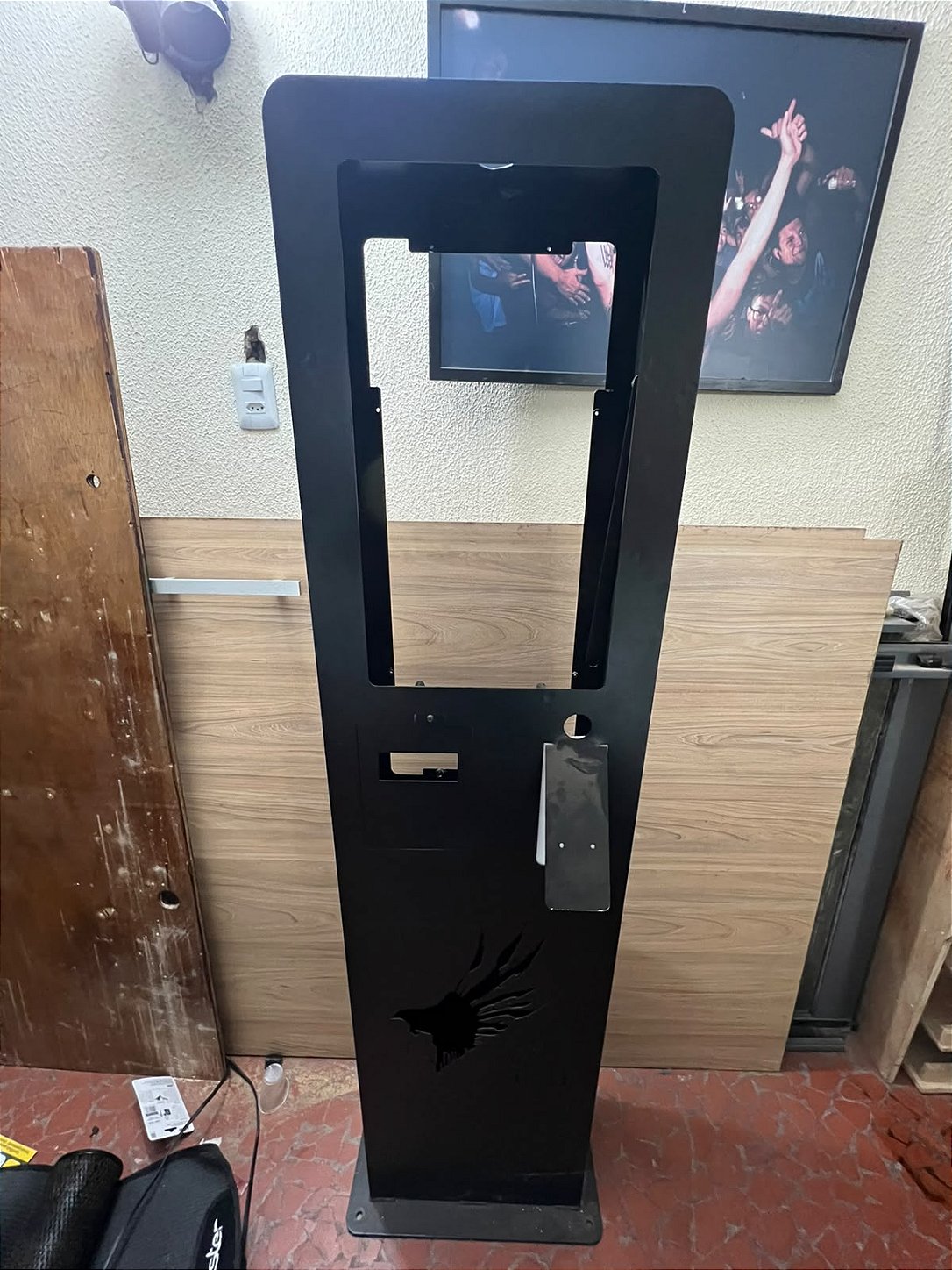 TOTEM PARA MONTAGEM