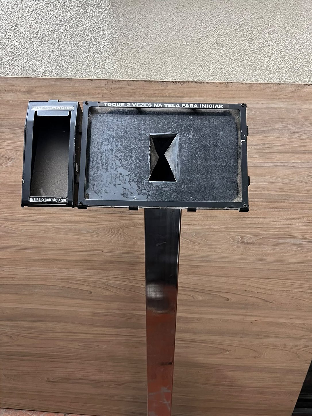 TOTEM DE TABLET