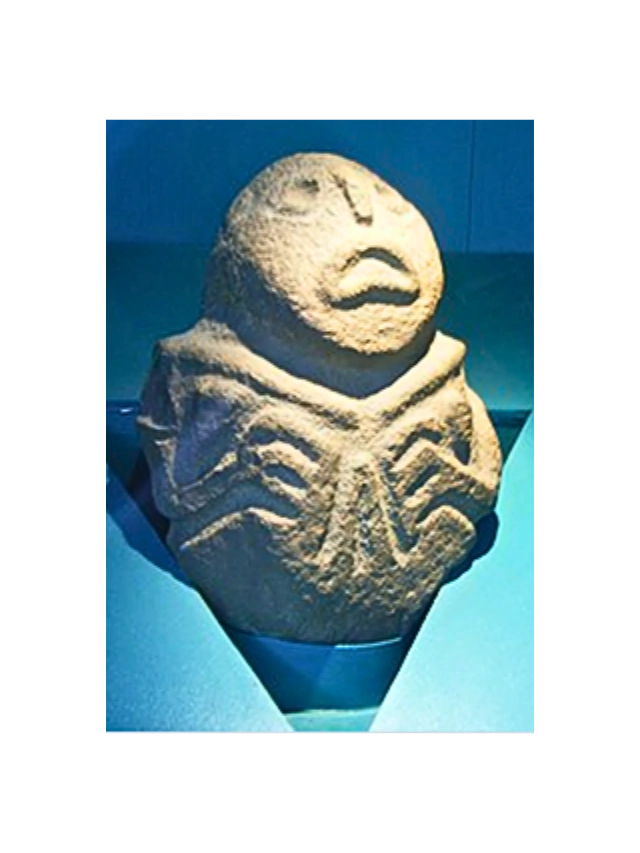 Boneca de Sílex Escultura Lepenski Vir | Colar Ouro 18k