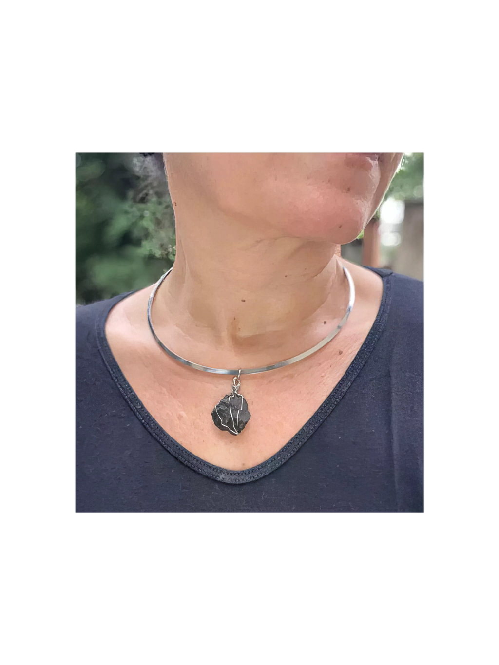 Betume Arenoso Único Aroma Petróleo Natural Pingente Alambrismo Colar Chocker Aço Inoxidável Aromaterapia