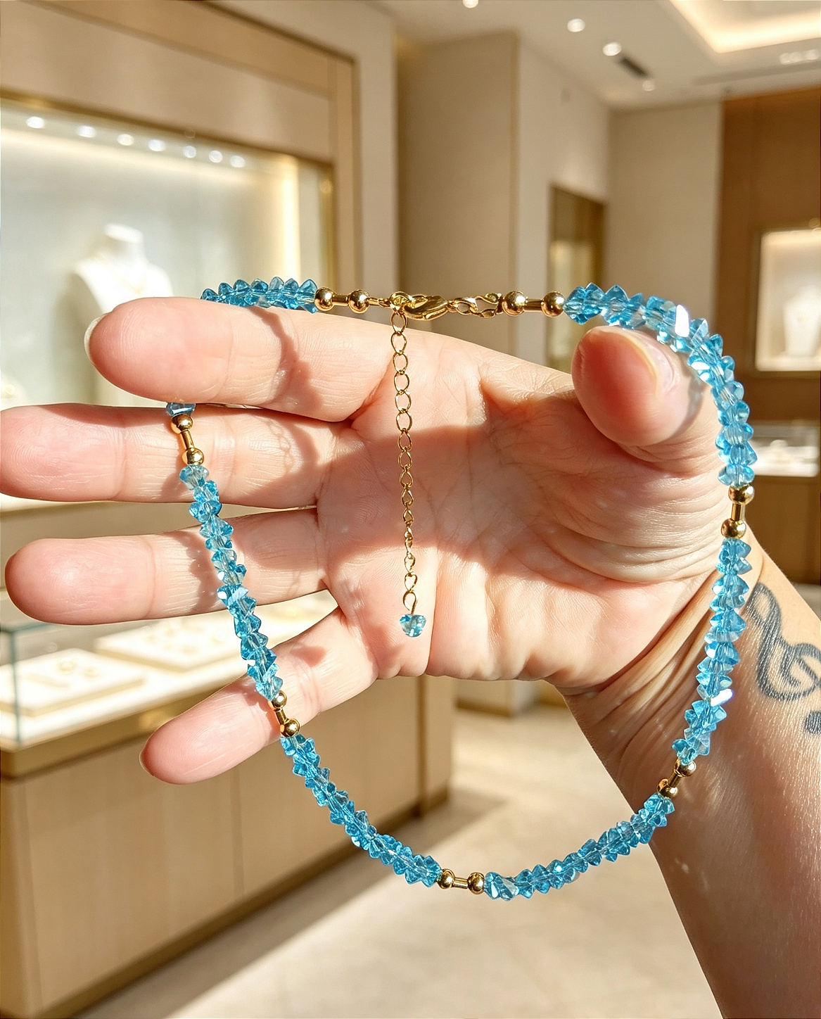 Colar (choker) cristal áurea lascas Azul Claro