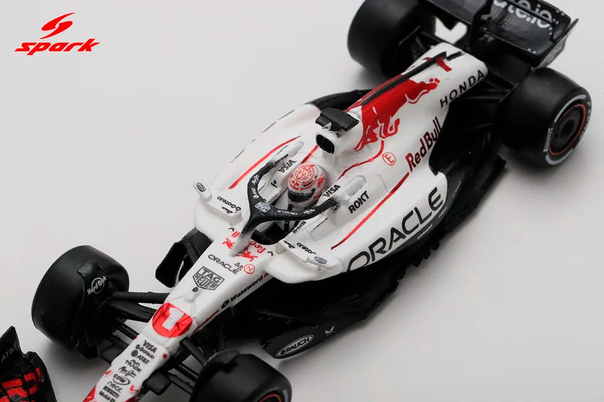 Fórmula 1 Oracle Red Bull Racing RB21 Max Verstappen Winner GP Japão 2025 1:64 Spark