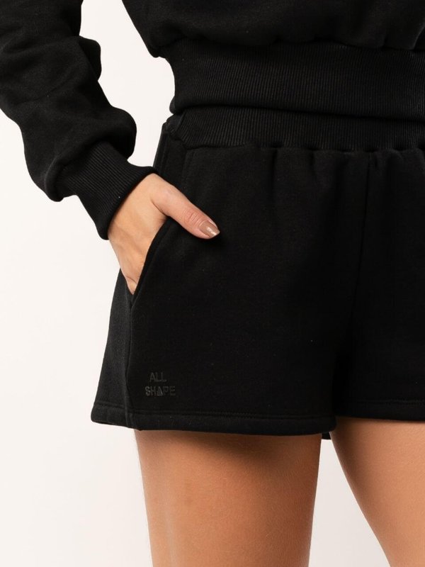 SHORT DE MOLETOM PELUCIADO - PRETO