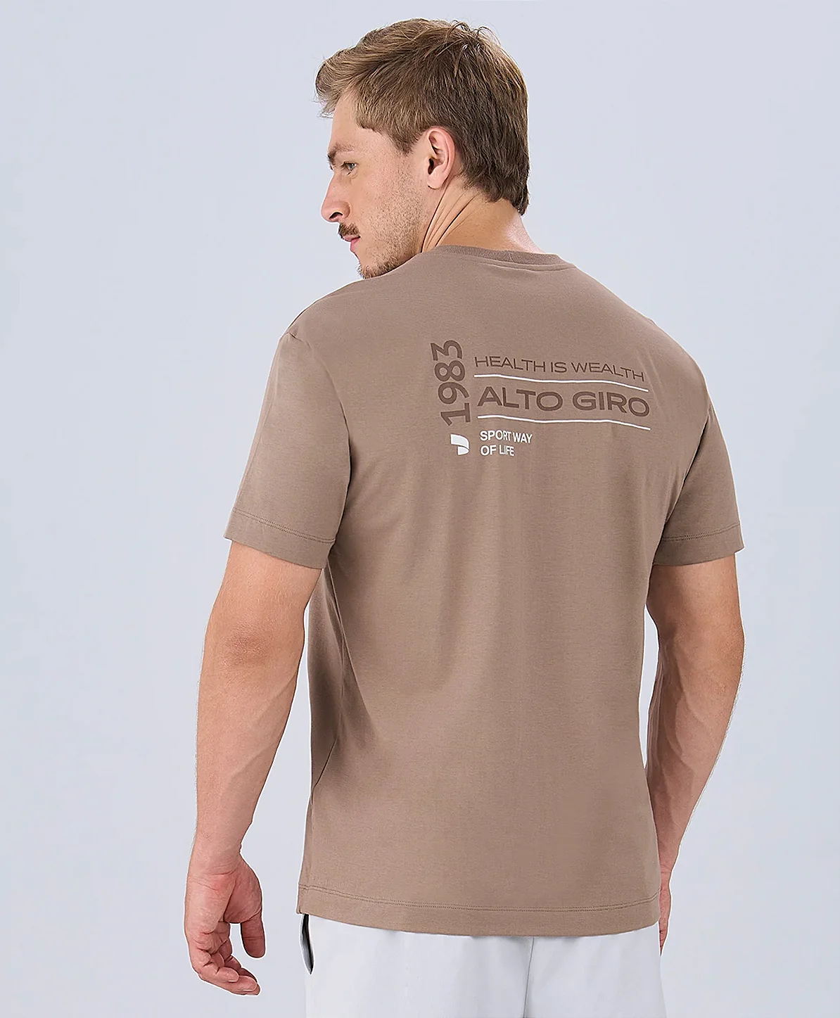 CAMISETA PIMA FRESH ESTAMPADA - BEGE ESCURO
